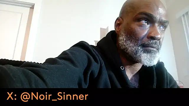 sinnernoir's Webcam Show