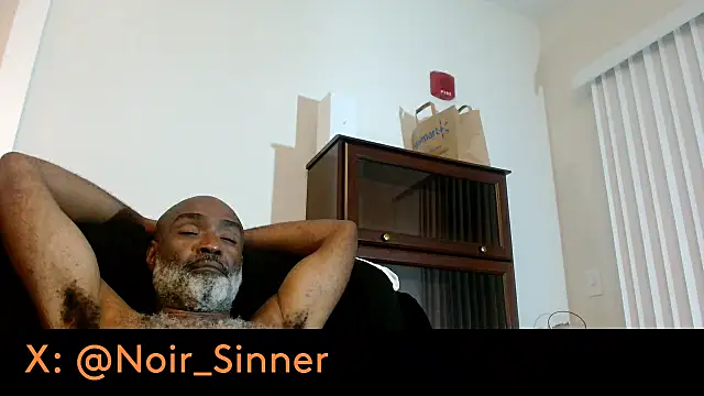 sinnernoir Show Webcam