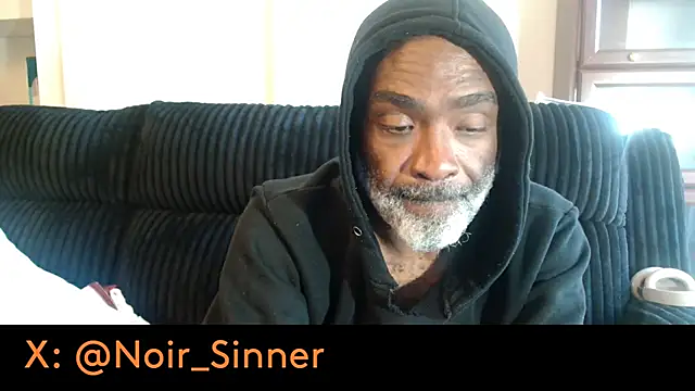 sinnernoir Show in webcam