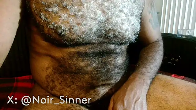 sinnernoir Show in webcam