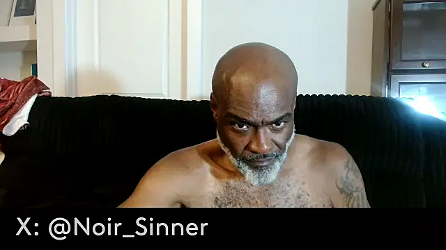 sinnernoir Show in webcam
