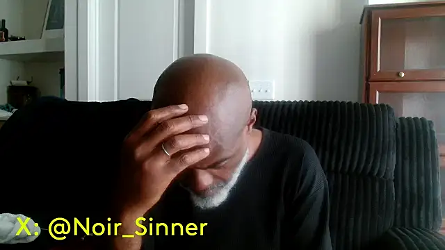 sinnernoir Show in webcam