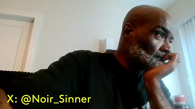 ה ופעת וובקאם של sinnernoir
