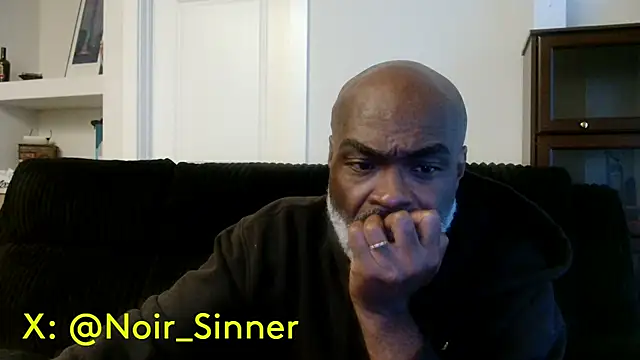 sinnernoir Adlı Modelin Web Kamerası Şovu