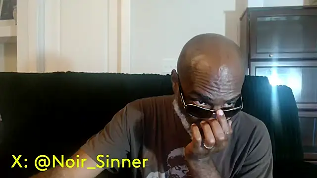 sinnernoir's Webcam Show