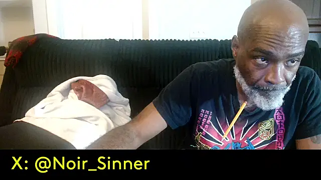 sinnernoir Show in webcam
