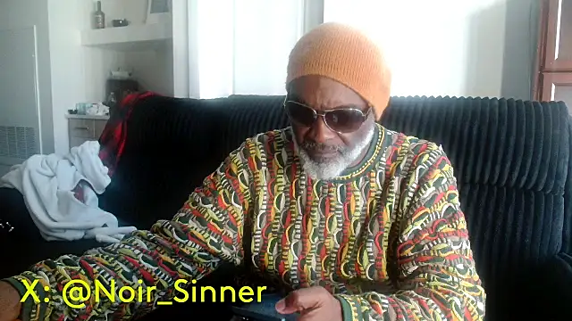 sinnernoir Show in webcam