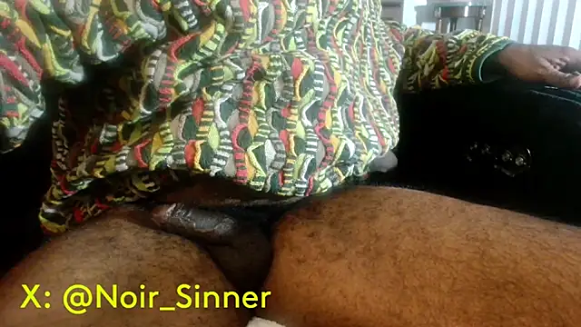 הופעת וובקאם של sinnernoir