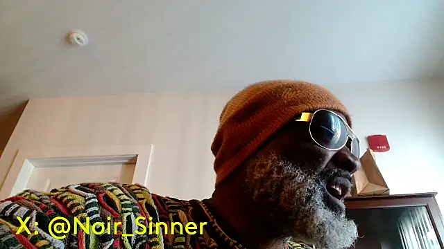 sinnernoir's Webcam Show