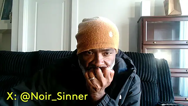 sinnernoir Show in webcam