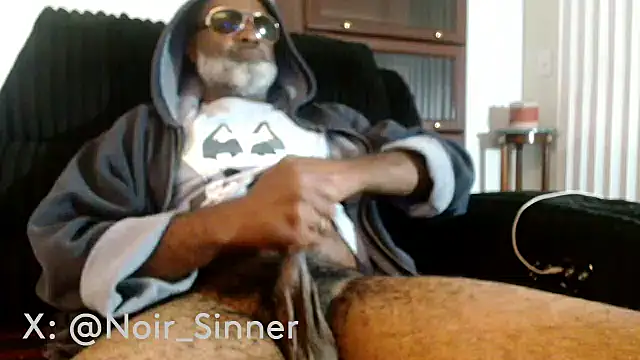 sinnernoir's Webcam Show