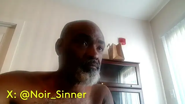 sinnernoir webkamerás műsora