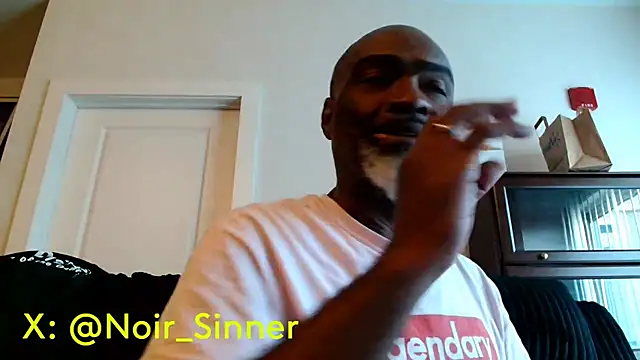 sinnernoir's Webcam Show