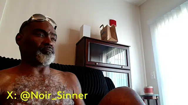 sinnernoir Adlı Modelin Web Kamerası Şovu