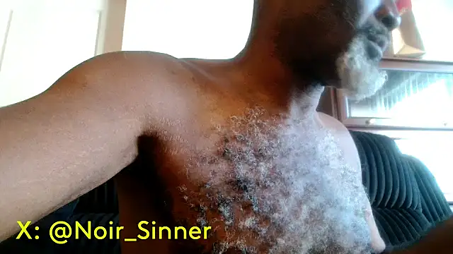 Show modela sinnernoir na web-kameri