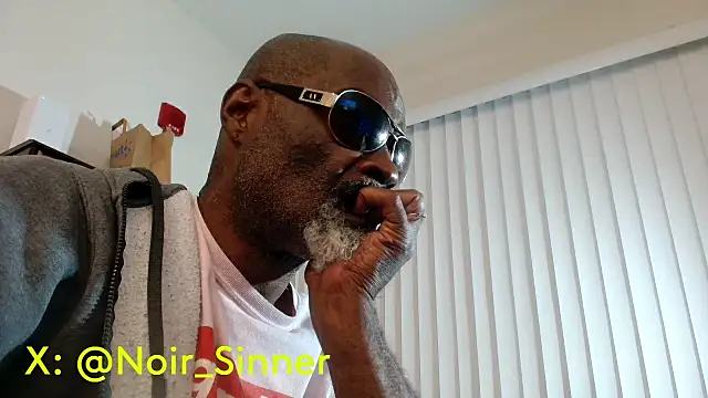 sinnernoir's Webcam Show