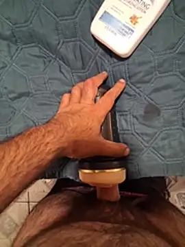 הופעת וובקאם של edgher646