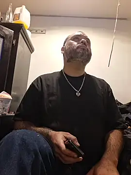 EhdgherMrLA64's Webcam Show