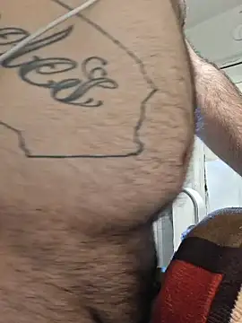 EhdgherMrLA64 Show in webcam