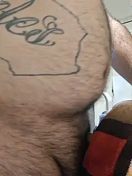 EhdgherMrLA64's Webcam Show