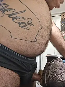 הופעת וובקאם של EhdgherMrLA64