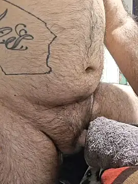 EhdgherMrLA64's Webcam Show
