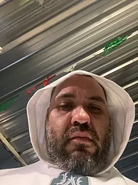 EhdgherMrLA64 Шоу с уебкамера