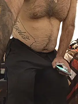 EhdgherMrLA64 网络视讯表演