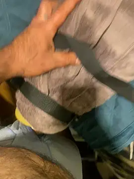 EhdgherMrLA64 在線直播表演