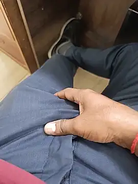 Kakabiraji Pertunjukan Webcam