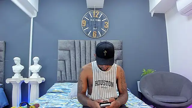Robin_Rief's Live XXX Chat