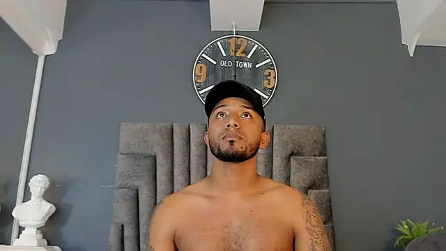 Robin_Rief Webcam show