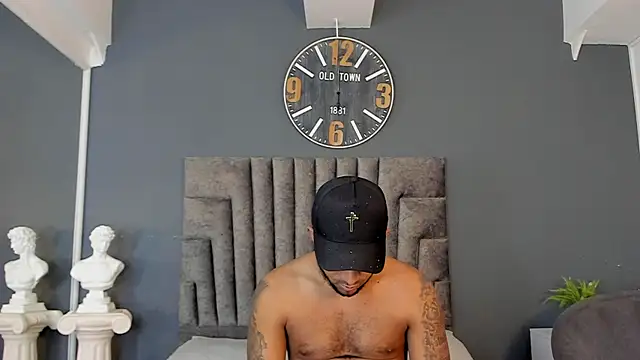 Robin_Rief Show in webcam
