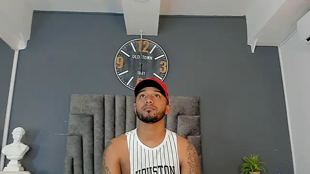 Robin_Rief Show Webcam