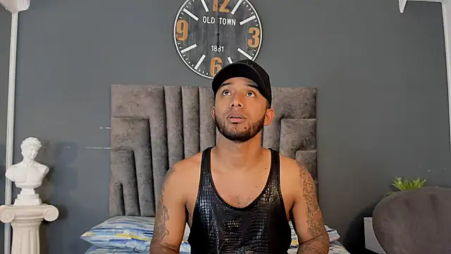 Robin_Rief's Webcam Show