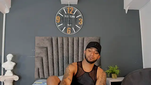 Robin_Rief's Webcam Show