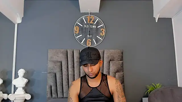 Robin_Rief's Webcam Show