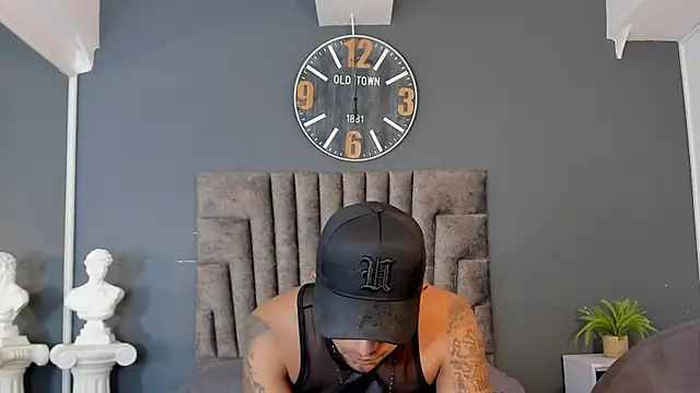 Chat +18 de Robin_Rief ao vivo