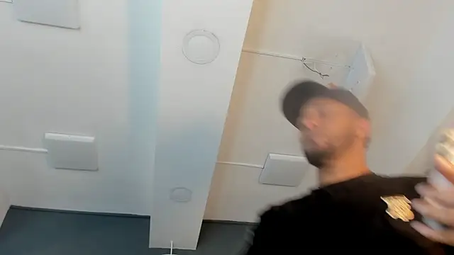 Robin_Rief Show Webcam