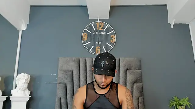 Robin_Rief's Webcam Show