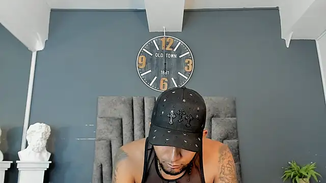 Robin_Rief Show Webcam