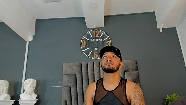 Robin_Rief Pertunjukan Webcam