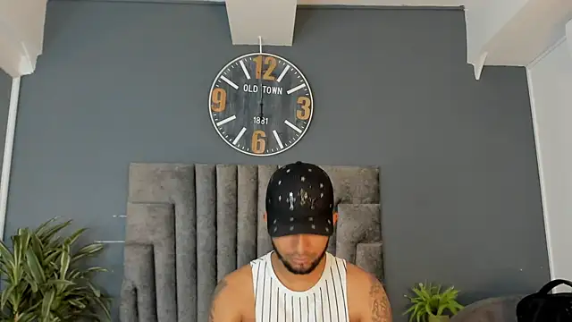 Robin_Rief's Webcam Show