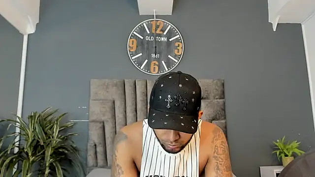 Robin_Rief Webcam show