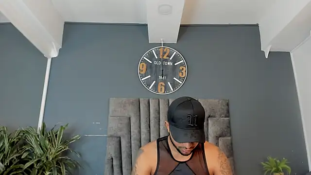 Robin_Rief Webcam Show
