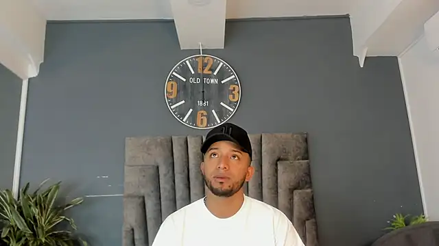 Robin_Rief Pertunjukan Webcam