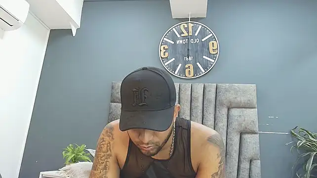 Robin_Rief Pertunjukan Webcam