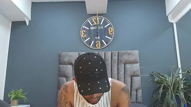 Robin_Rief's Webcam Show