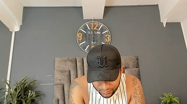 Robin_Rief webcam show