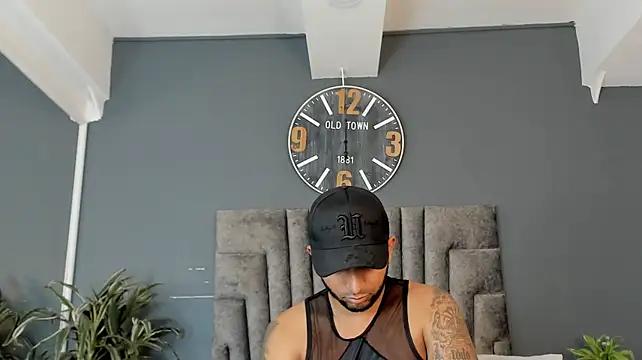 Robin_Rief Show in webcam
